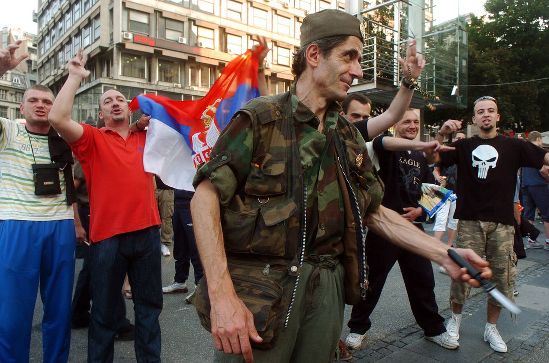 Хорваты мусульмане. Сербские националисты. Албанцы националисты. Сербские люди.