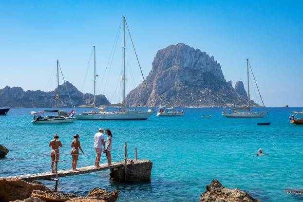 Angry Locals Block Access To Iconic Ibiza Instagram Spot Due To "Overtourism" - 17 Mar 2025