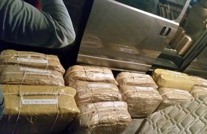 U ruskom veleposlanstvu našli skoro 400 kilograma kokaina...