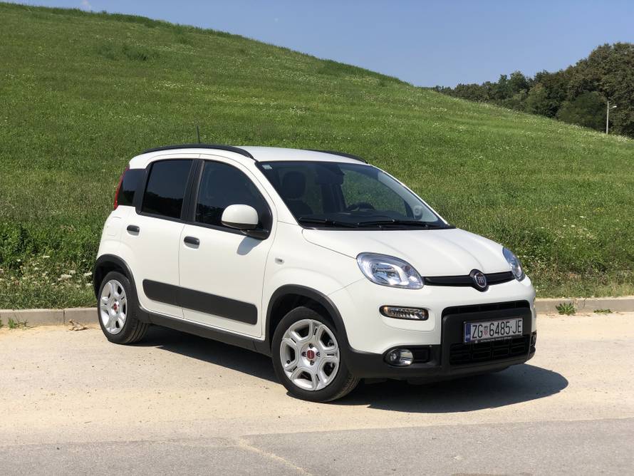 Testirali smo Fiat Pandu na plin: Štedljiva i jednostavna legenda