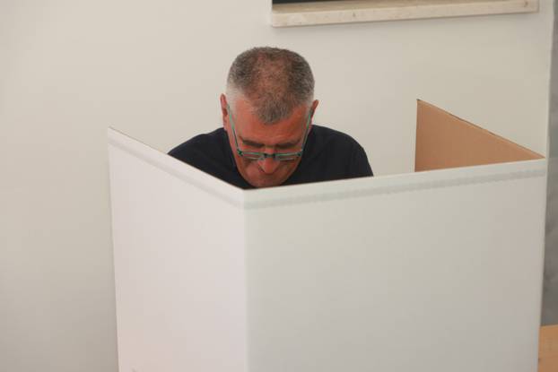 Sinj: Miro Bulj izašao glasovanje