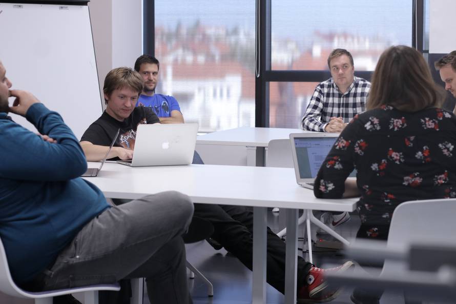 Ne patimo za hijerarhijom, već sve zaposlene gledamo jednako