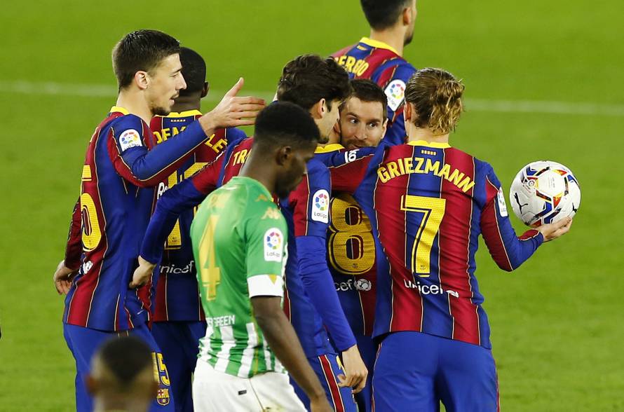 La Liga Santander - Real Betis v FC Barcelona