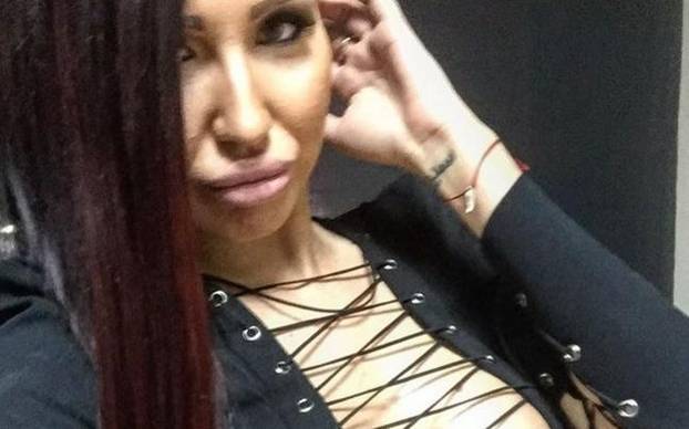 FOTO Slavila je rođendan bez gaćica, organizirala prostituciju, zbog nje uhitili i poznatog suca