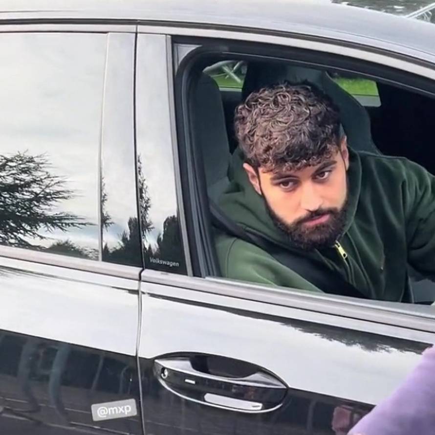 VIDEO Joško Gvardiol vozi auto star 25 godina: 'Kakav lik... A mogao bi imati koji god poželi'