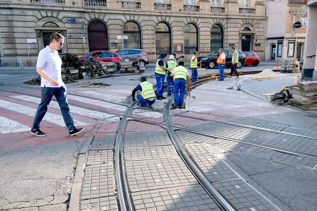Zagreb: Na križanju Draškovićeve i Vlaške sanacija pruge
