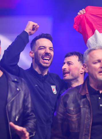 Zagreb: Marko Perkovi&cacute; Thompson nastupio na sve&ccaron;anom do&ccaron;eku hrvatske rukometne reprezentacije