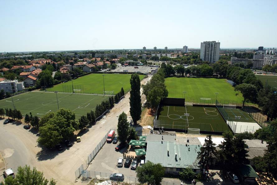 Zagreb: Radovi na stadionu Maksimir dva dana uo?i utakmice Dinamo - Neftchi