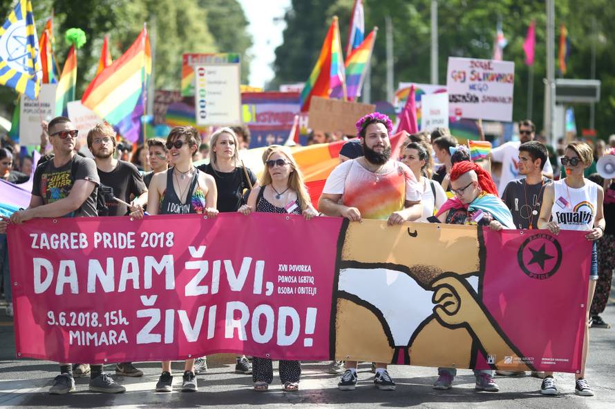 Nekoliko tisuća ljudi u Povorci ponosa: Želimo ljubav i slobodu