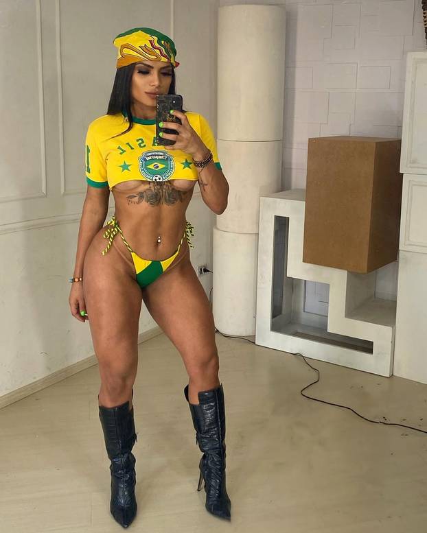 FOTO 'Tajna mojeg izgleda je u vježbi. I jajima. Pojedem ih 250 mjesečno. Dečko mi prigovara'