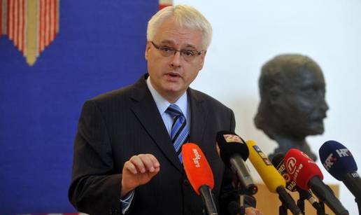 Josipović: Svi znamo da je rat započela Miloševićeva politika