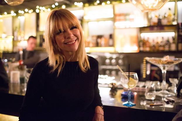 FOTO Danas je rođendan Mile Elegović: Evo kako se poznata glumica mijenjala kroz godine