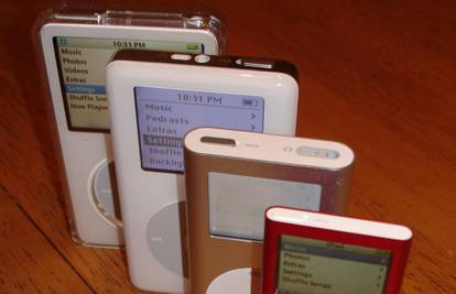 Prije 22 godine Steve Jobs iz džepa je izvadio prvi iPod: 'Duh iPoda nastavlja živjeti i danas'