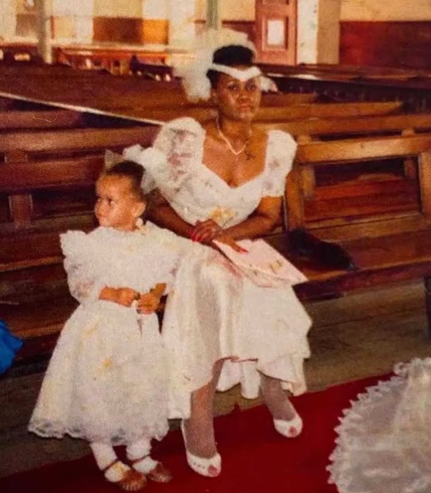 FOTO Rihanna danas slavi 37. rođendan: Evo kako se slavna ljepotica mijenjala kroz godine