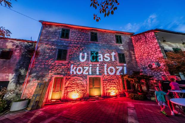 Vrgorac:  Održana 25 Biklijada napitak koji se pravi od Kozijeg Mlijeka i mladog Vina