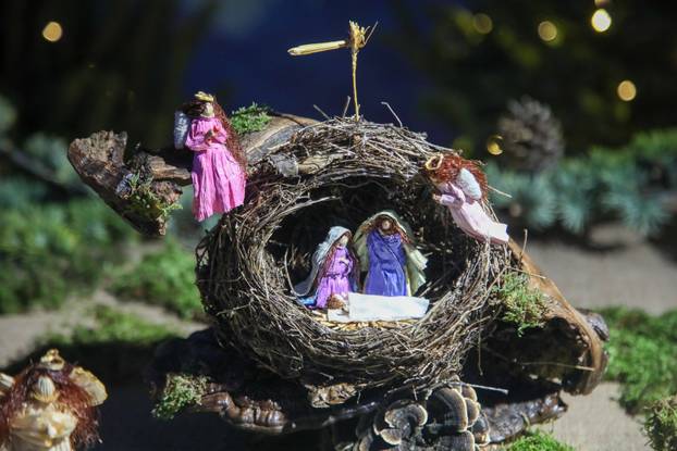 24sata Zagreb: Otvorenje izložbe jaslica Peggy Malbase