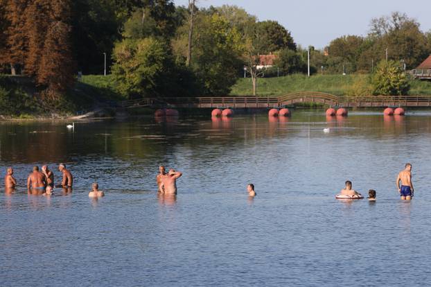 Karlovac: Osvjezenje na rijeci Korani