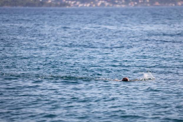 Zadar: Kupanje na rivi