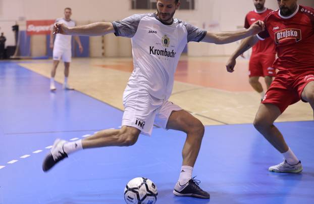 Kaštela: U finalu “4 kafića” Cafe Bar MaMa i B Cool brewery pub.