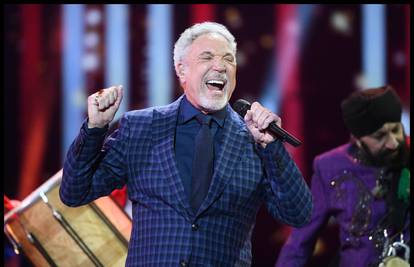 Tom Jones je zbog bakterijske infekcije odgodio sve koncerte