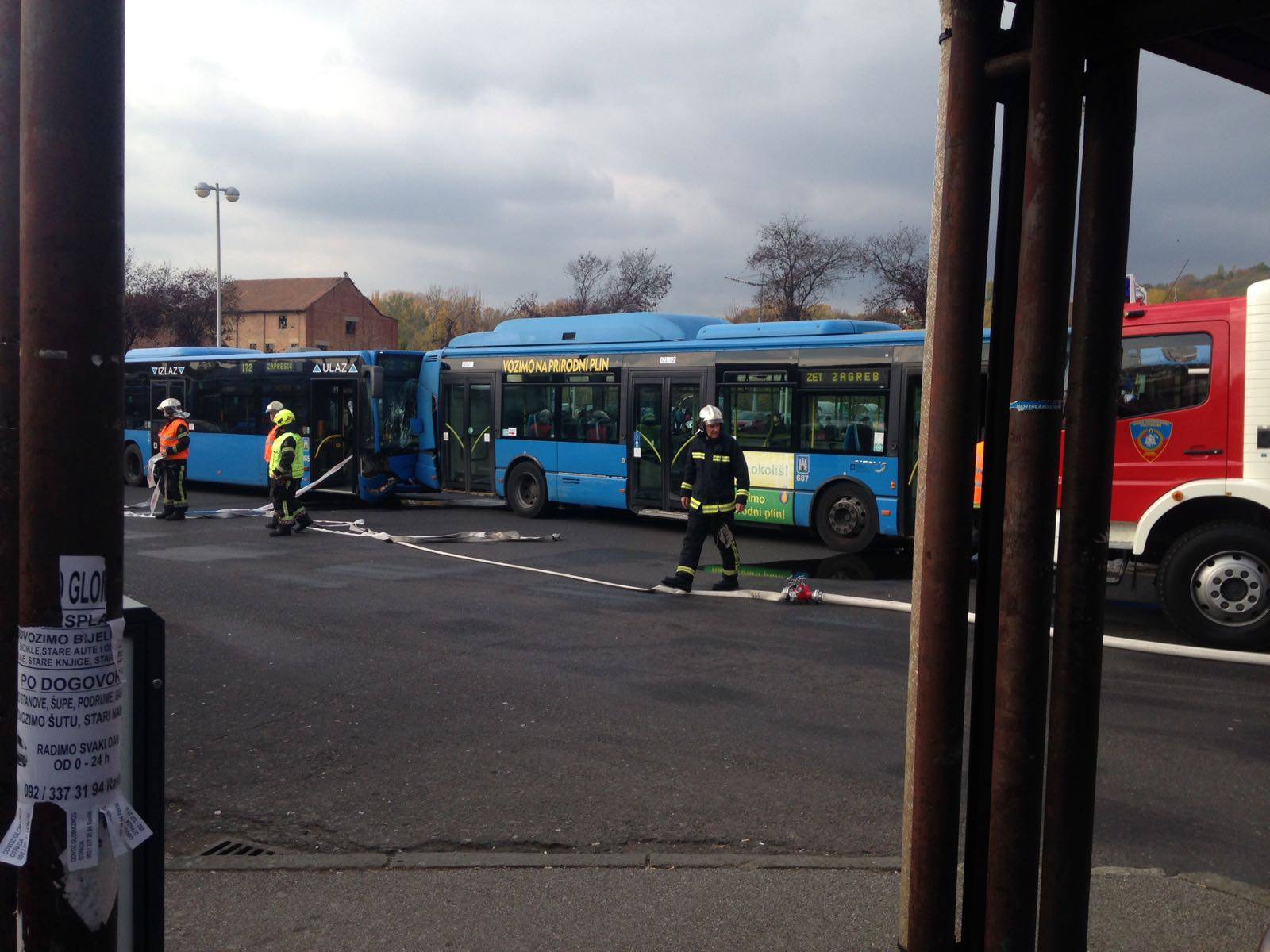 Kaos na Črnomercu: Sudar tri busa, jednom vozaču je pozlilo