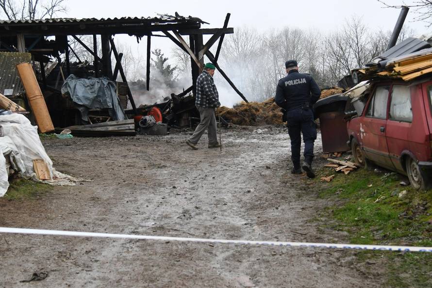 U požaru u Ivanovu Selu izgorio OPG