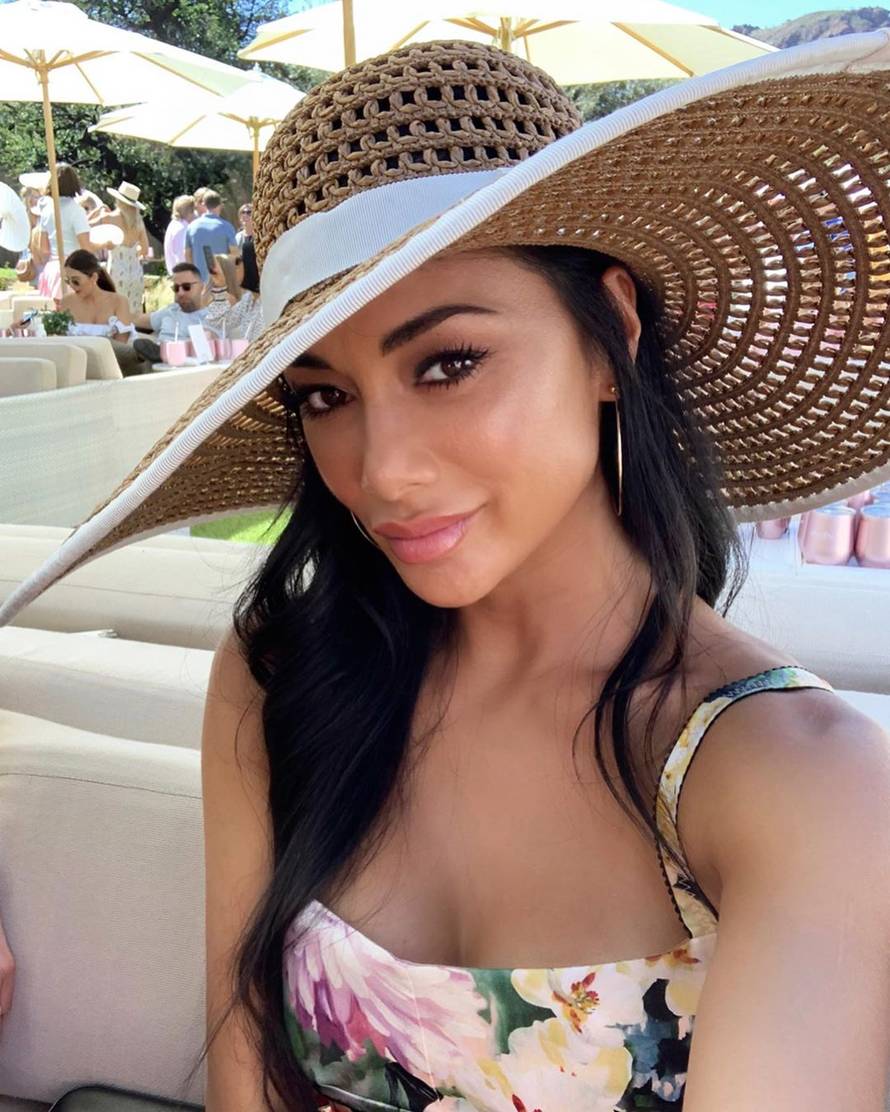 Scherzinger otišla u crkvu: Pred oltarom snimila neobičan prizor