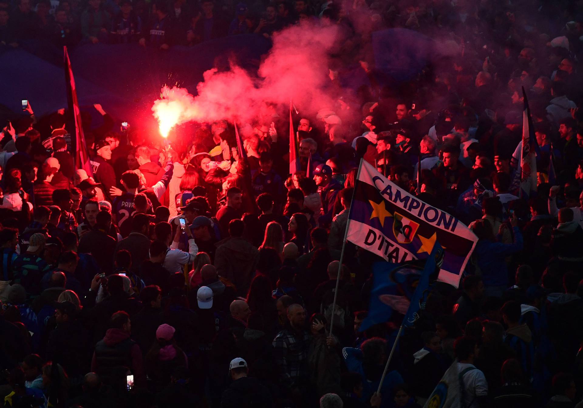 Serie A - Inter Milan celebrate winning Serie A