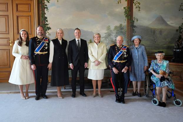 Iceland's President Tomasdottir visits Norway