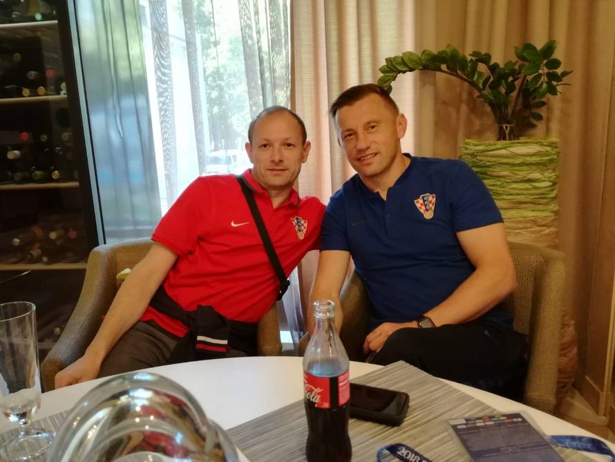 Olićevo društvo iz Davora: Već 20 godina pratimo 'vatrene', a Oline utakmice ne propuštam