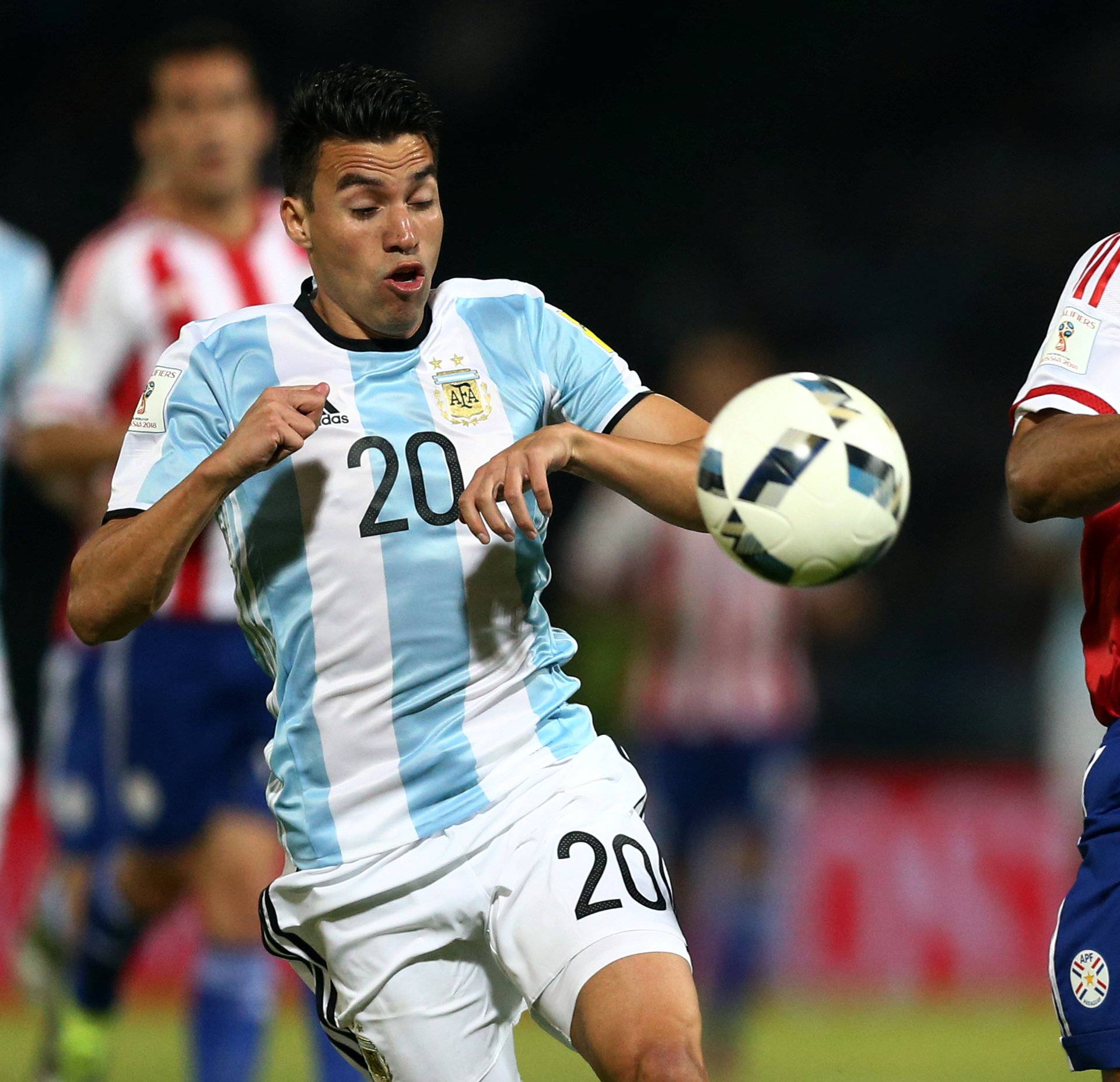 Football Soccer - World Cup 2018 Qualifier - Argentina v Paraguay