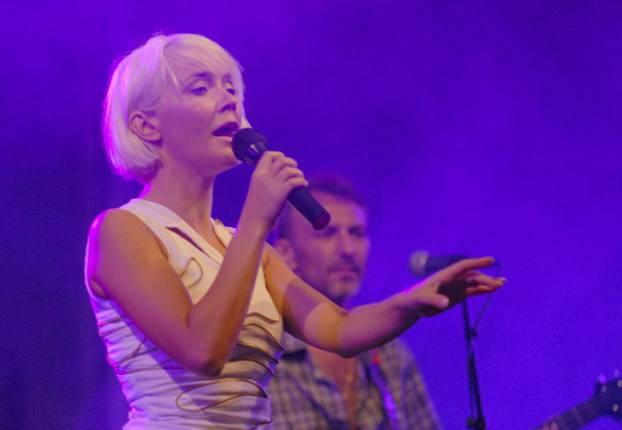 ARHIVA - 2010. Karlovac: Marko Grubni? s Majom Šuput na Karlova?kim danima piva 