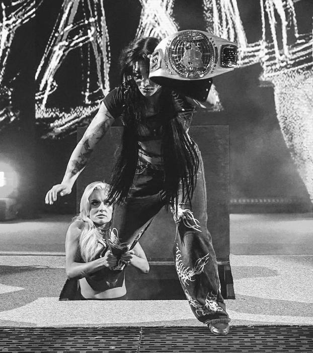 FOTO Zbog savršenog tijela ove golišave hrvačice nitko ne vidi pojas prvaka: Upoznajte Blake