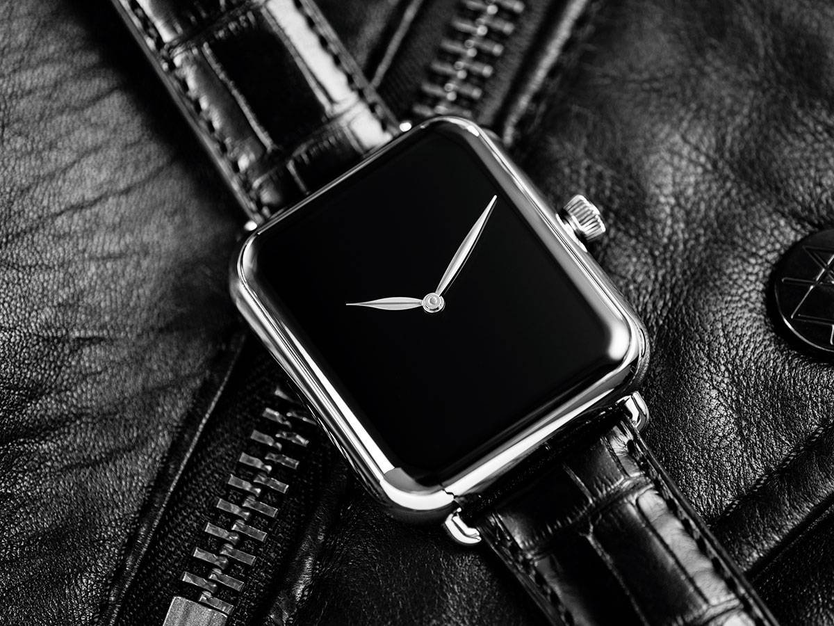 'Glupi blizanac': Običan sat isti je Apple Watch za 180.000 kn