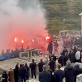 VIDEO Emotivan ispra&cacute;aj Jurice Gizdi&cacute;a, Torcida upalila baklje: 'Kada umrem umotan u bilo...'