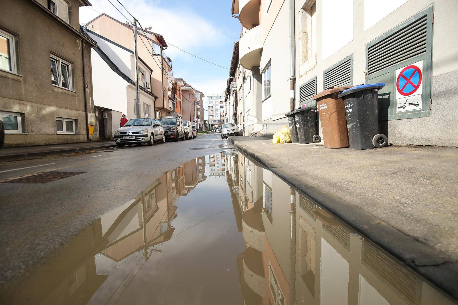 Sanacija u tijeku, zagrebačka Selska cesta dan nakon poplave