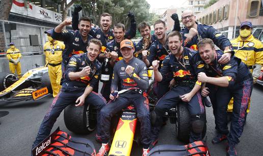 Hamilton nemoćan u Kneževini: Verstappen slavio, Sainz drugi! Red Bull i Max preuzeli vodstvo