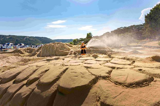 FOTO Festival pješčanih skulptura na Rabu: Tritonova banda proglašena najboljom