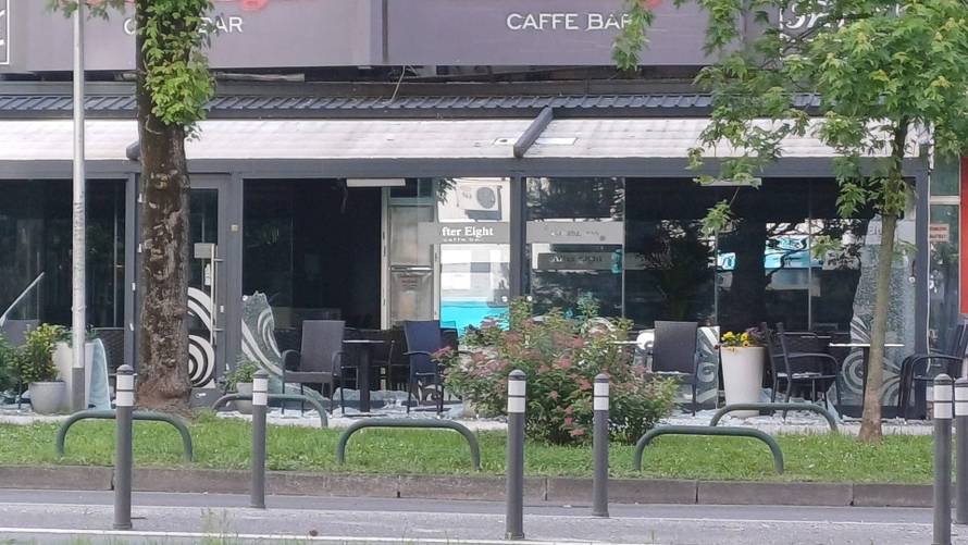 Uhitili mladića zbog bacanja bombe na kafiće u Prečkom