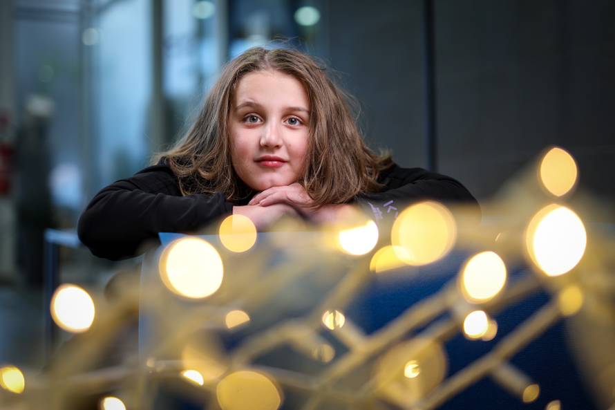 24 SATA Zagreb: Dječak Patrick pušta dugu kosu pa je donira djeci oboljeloj od malignih bolesti