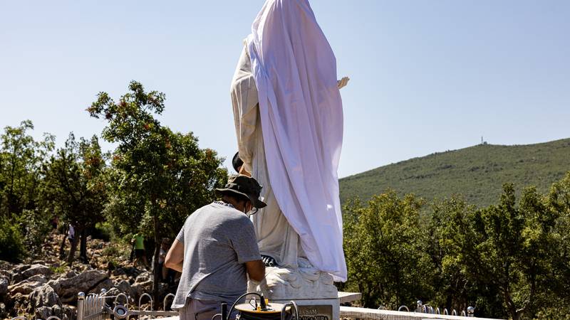 Hrvatski sportaši poslali poruke nakon vandaliziranja Gospina kipa: Javili se Perišić, Blanka...