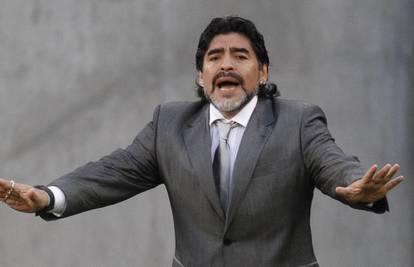 Maradona: Dao bih i život da opet mogu biti izbornik