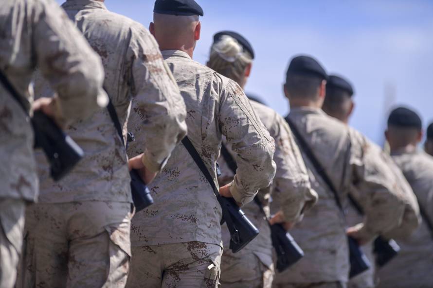 Velika Gorica: Uvježbavanje pješačkih postroja Hrvatske vojske za svečani vojni mimohod