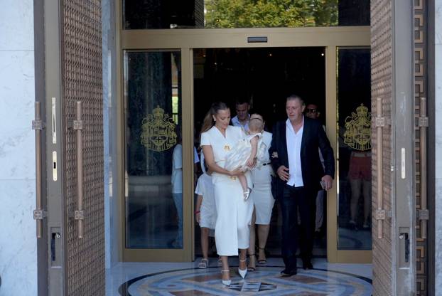 Beograd: Aleksandra Prijović i Filip Živojinović krstili kćer na dan kad  se rodila 