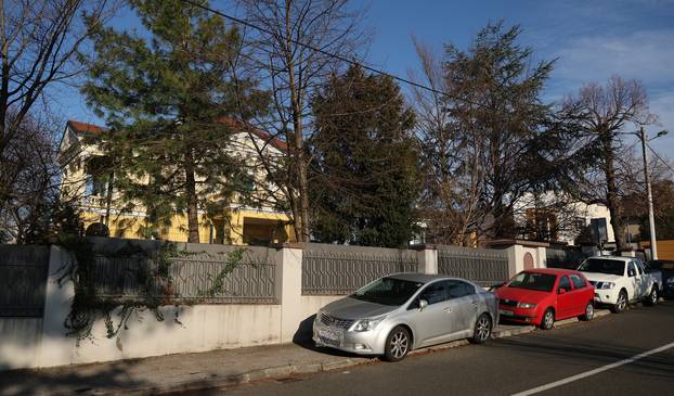 Zagreb: Ba?ena bomba u dvorište ku?e Andyja Bare