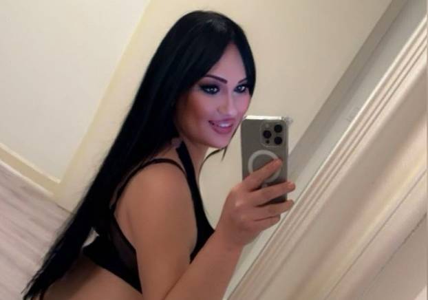 FOTO Vole pozirati u tangama i 'vrućim' kombinacijama: Bili su Mika i Giba, sada su Ana i Ivana