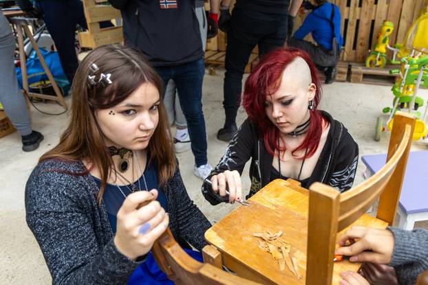 Pula: Otvoren ReBus - prostor za odlaganje korisnih predmeta