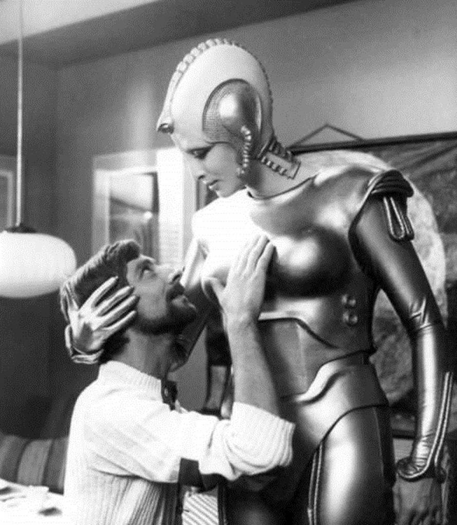 'Zbog maske me ne prepoznaju kao gošću iz druge galaksije...'