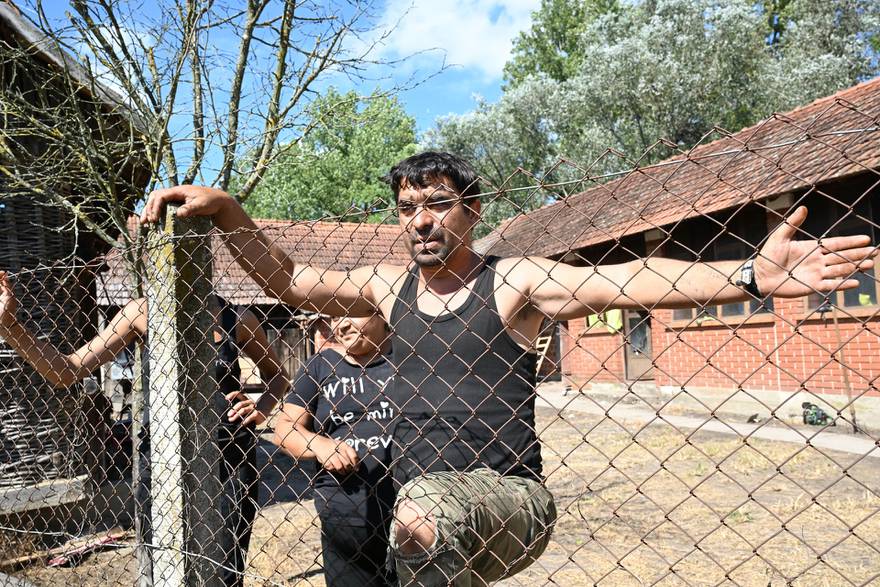 Romska obitelj kupila je kuću u Hlebinama