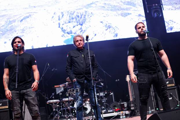 Frankfurt: Hrvatska noć u Suwag Energie Areni